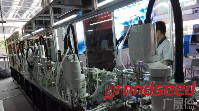 老司机app全自动LED生产线
